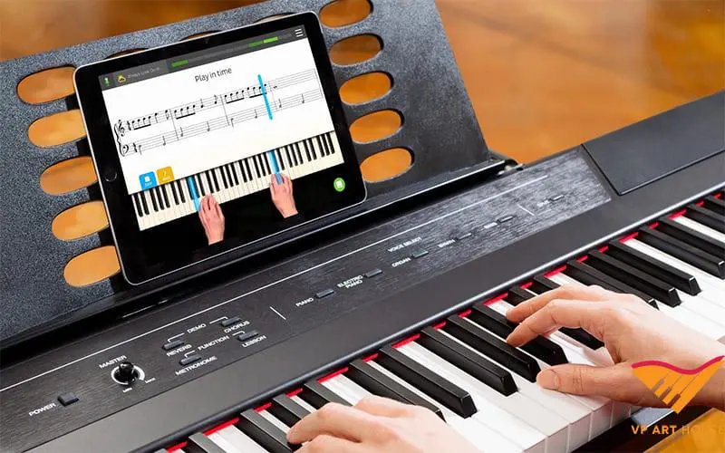 Ưu điểm của việc học piano trên máy tính