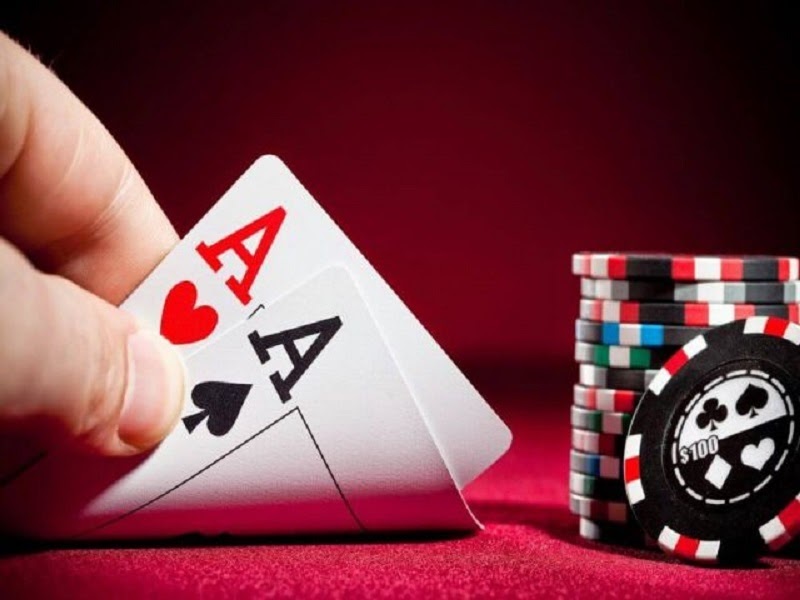 Luật chơi Blackjack: Bí quyết chơi bài như một bậc thầy kỳ cựu