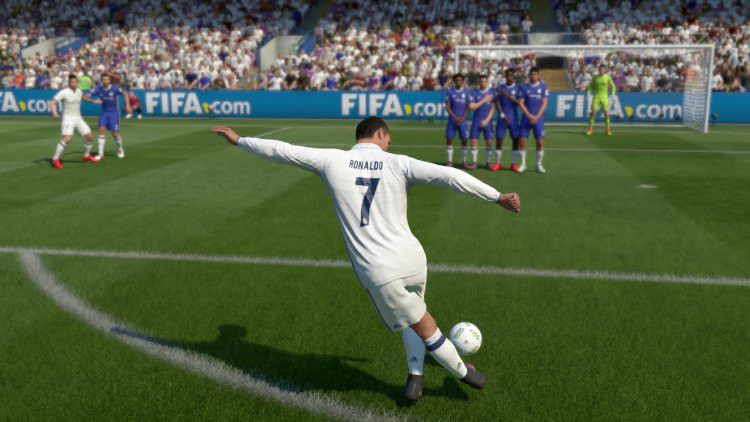 Những quả đá phạt trong FIFA Online 4 sẽ tinh tế hơn gấp 10 lần nhưng cũng khó ghi bàn hơn rất nhiều!