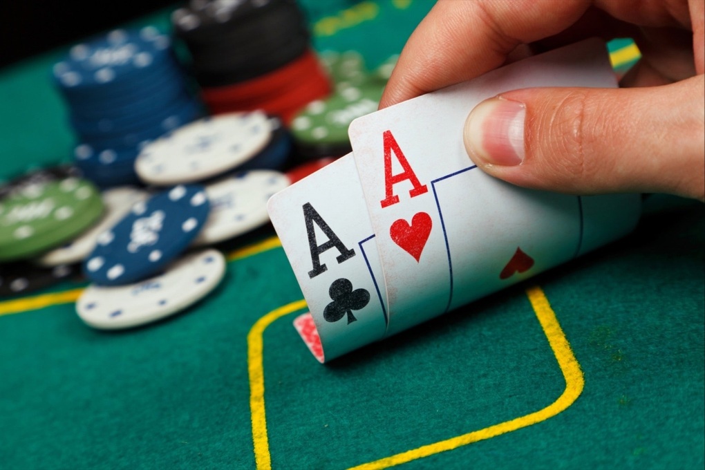 Làm thế nào để chơi poker ở Việt Nam mà không vi phạm pháp luật? | Tạp chí Dân trí