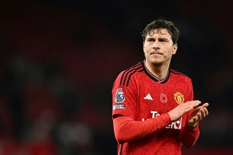 Lindelof rời Manchester United nhưng vẫn thề sẽ là một người hâm mộ trung thành | SPORTBLADES