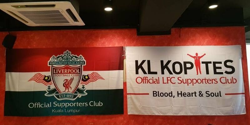 Người hâm mộ Liverpool được gọi là gì? Biệt danh của đội bóng áo đỏ là "Kopites".