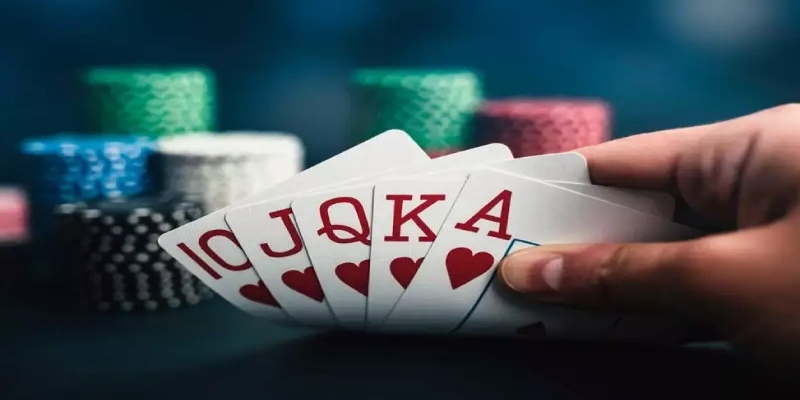 Chiến thuật chơi bài để săn sảnh rồng